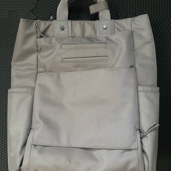 Dagne Dover Petra Convertible Tote Bag in Ash Grey - Picture 4 of 11